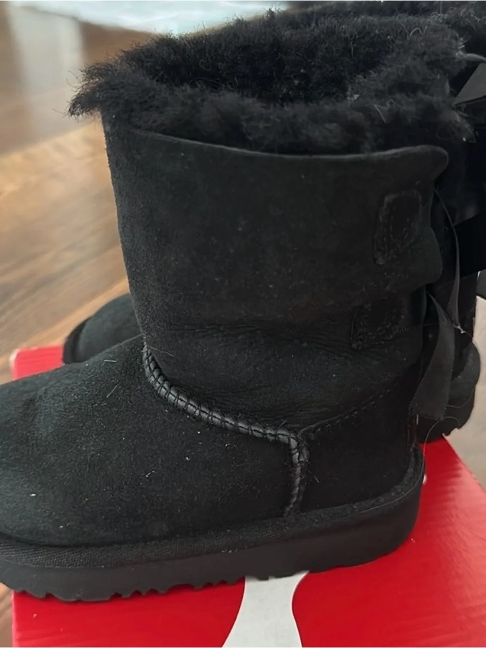 UGG Kids Black Ribbon-Back Shearling Boots